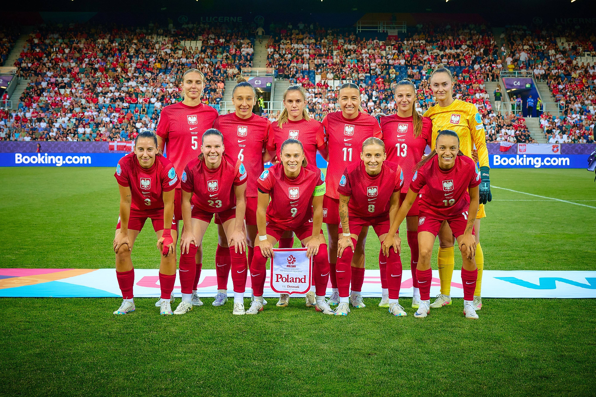 Legenda KSW bezlitośnie o EURO Polek. Doczekała się riposty piłkarki