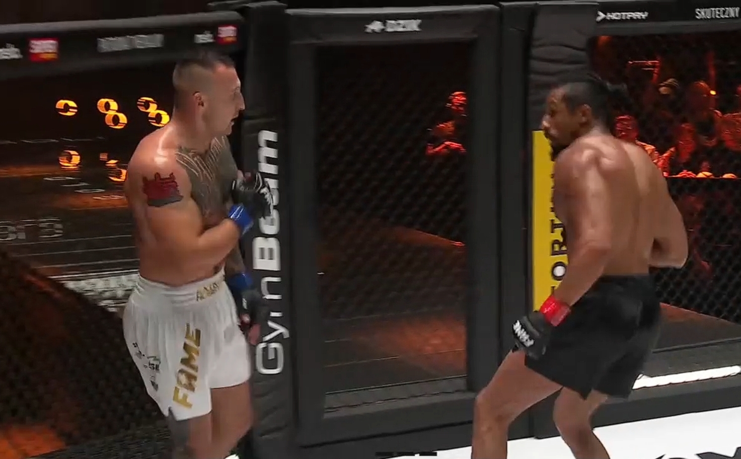 Działo się w walce rapera na Fame MMA! Wielka sensacja 
