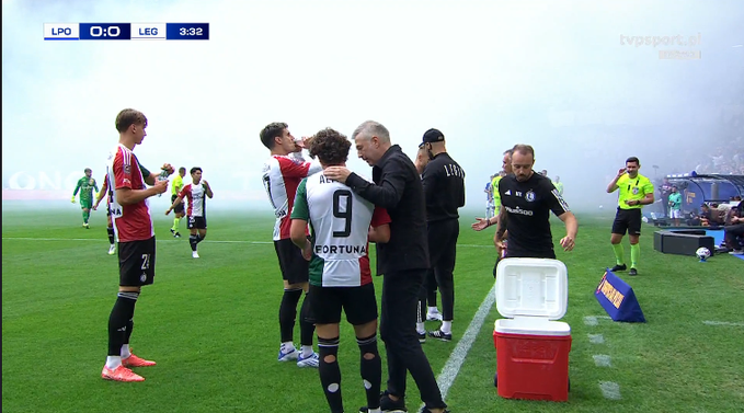 Niecałe dwie minuty i przerwa. Niespodziewany początek Superpucharu Polski [WIDEO]