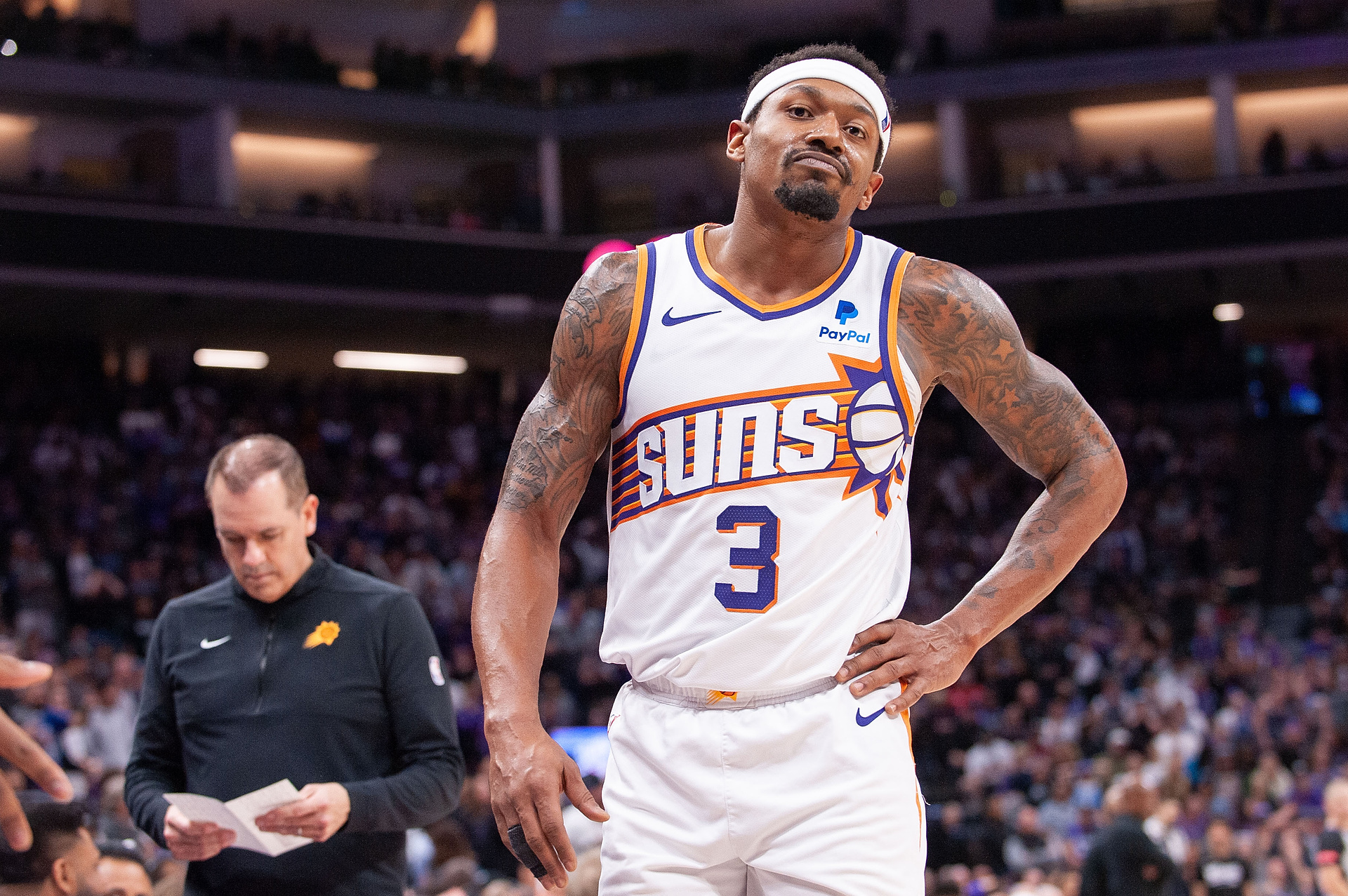 Głośny ruch w NBA. Gwiazdor zmienia barwy