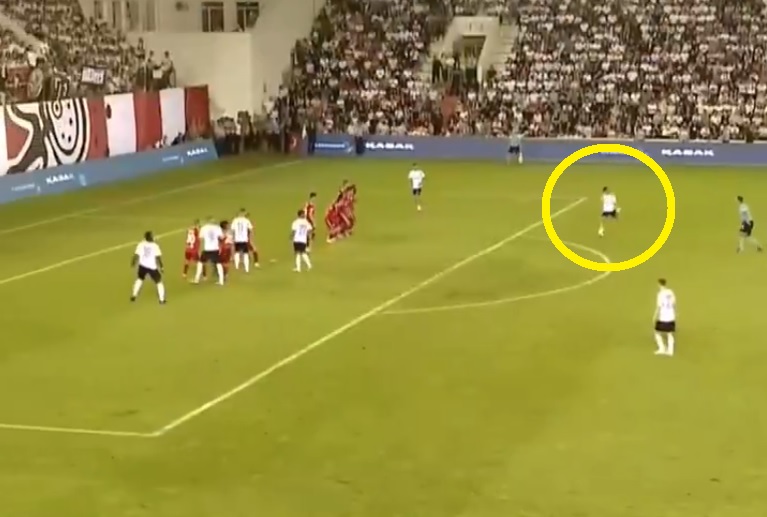 Ale pech Legii! Poprzeczka i słupek w jednej akcji [WIDEO]