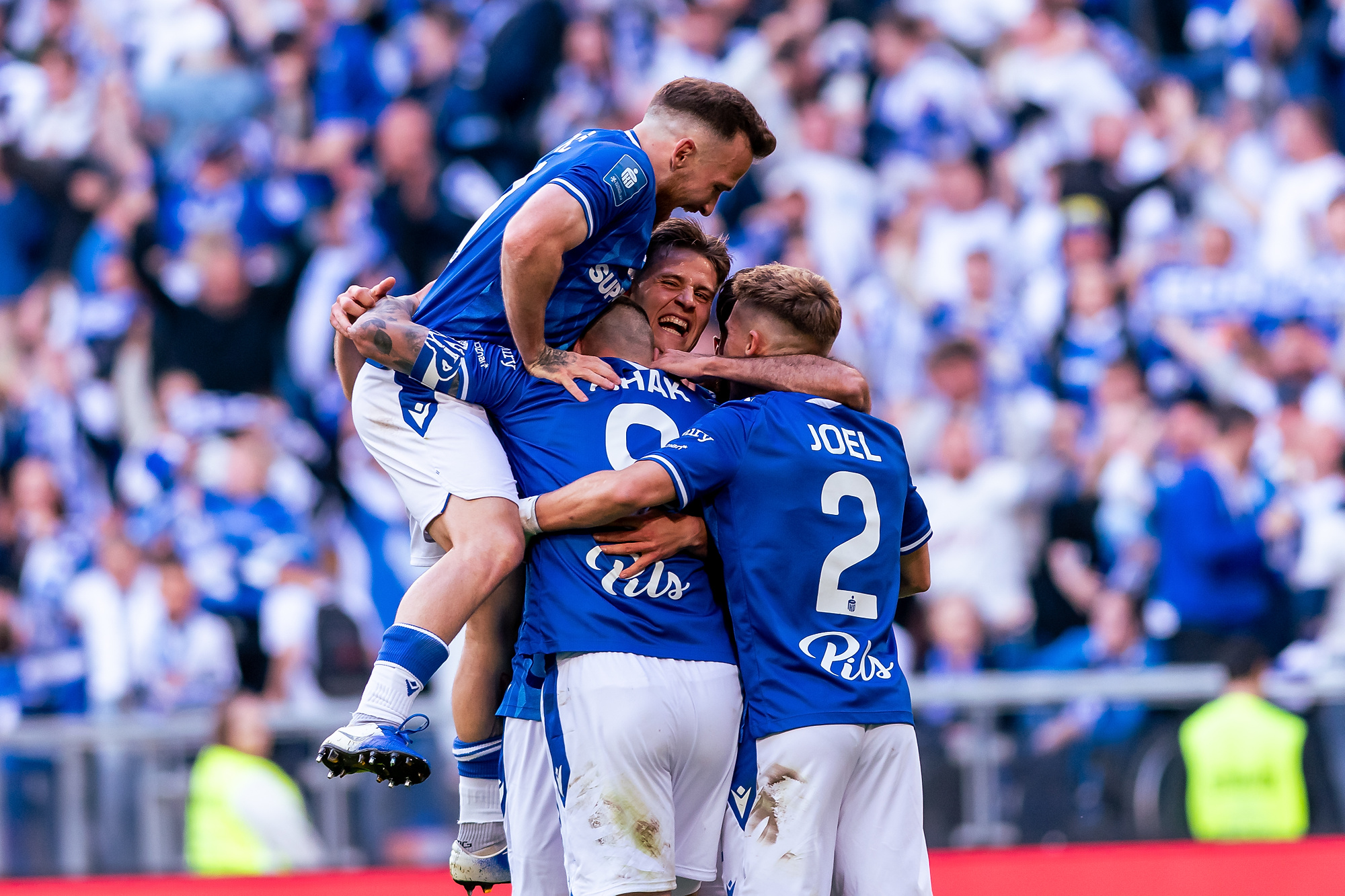 Lech Poznań - Cracovia: typy i kursy na Ekstraklasę (18.07.2025)