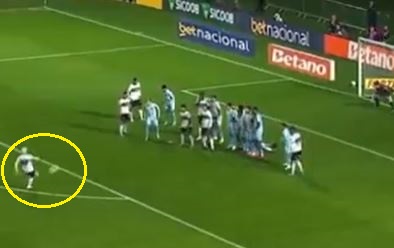 Były gwiazdor Legii znów zachwycił za granicą. Dublet i bramka-cudo [WIDEO]