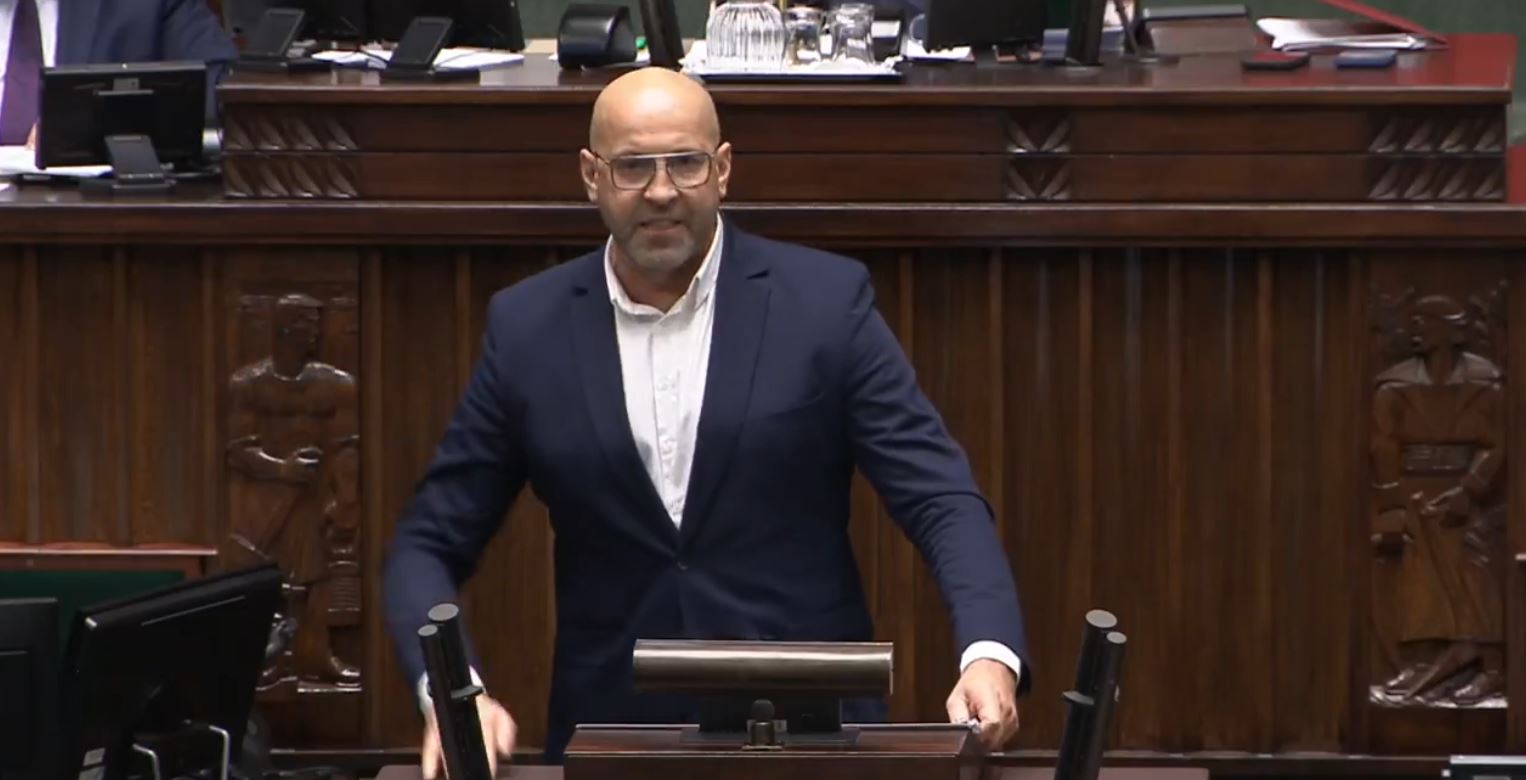 Oto nowy minister sportu. Kiedyś... śpiewał w finale Idola