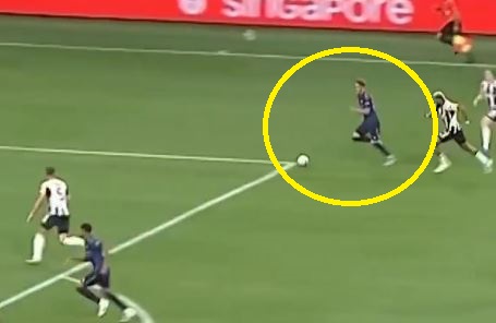 15-latek z Arsenalu znów czaruje. Tą akcją dał swojej drużynie zwycięstwo [WIDEO]