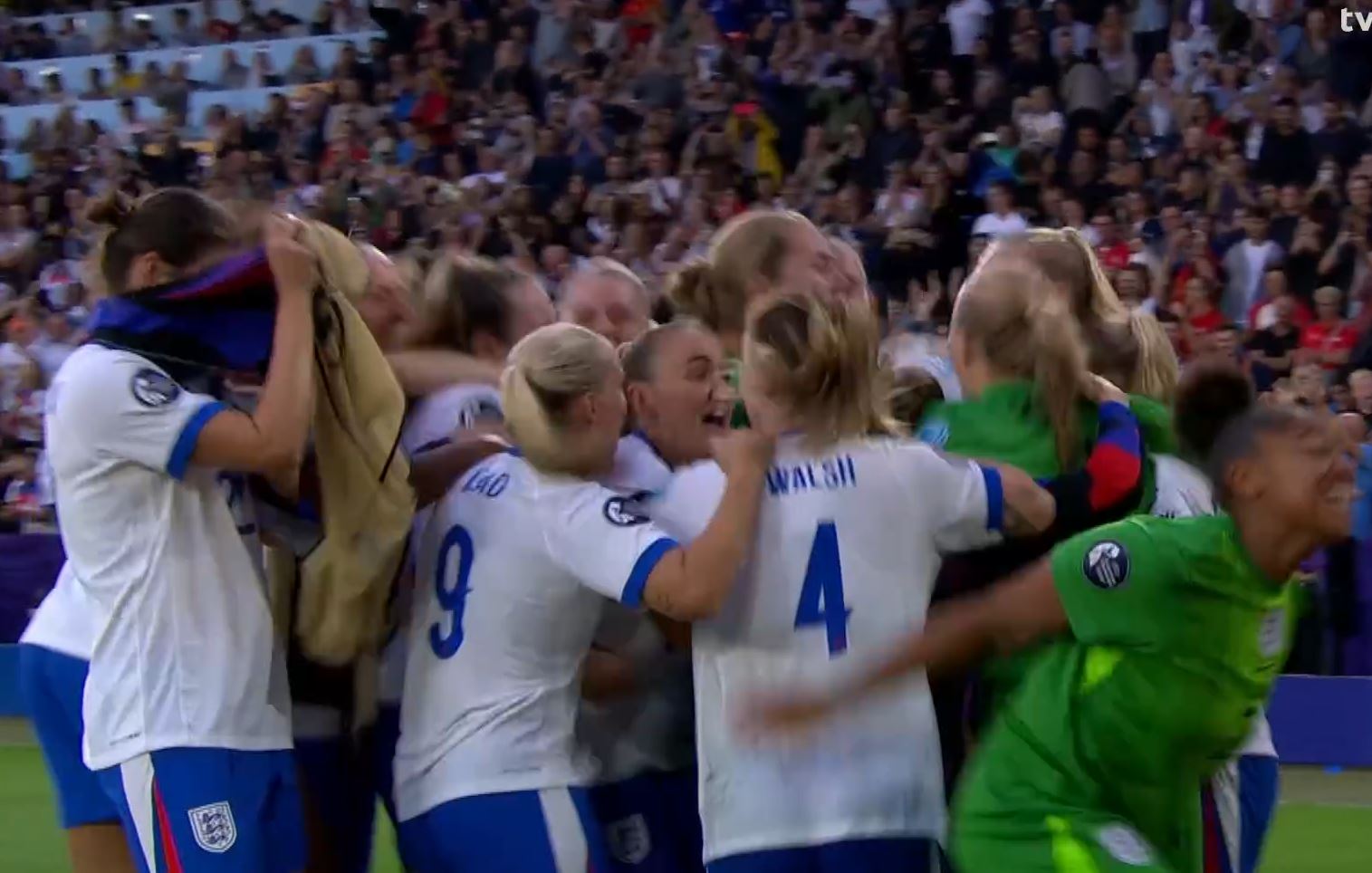 Niespodzianka w finale EURO! Hiszpanki pokonane po serii rzutów karnych [WIDEO]