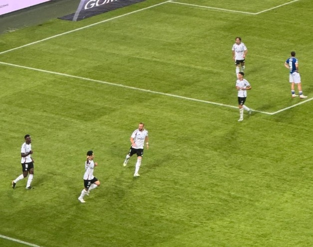 Maradona? Nie, Morishita! Ależ bramka dla Legii [WIDEO]