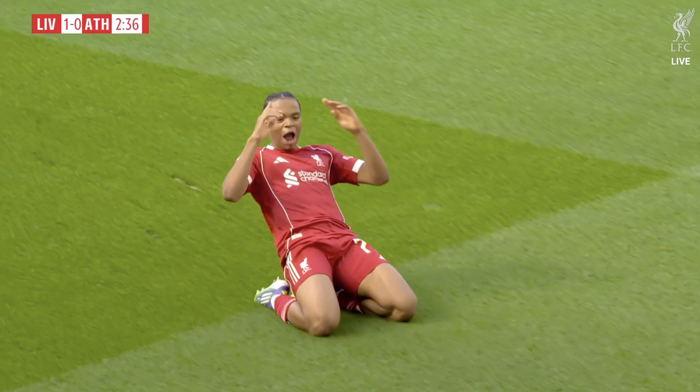 Genialny 16-latek zachwyca w Liverpoolu! Gol i asysta po pięciu minutach meczu [WIDEO]