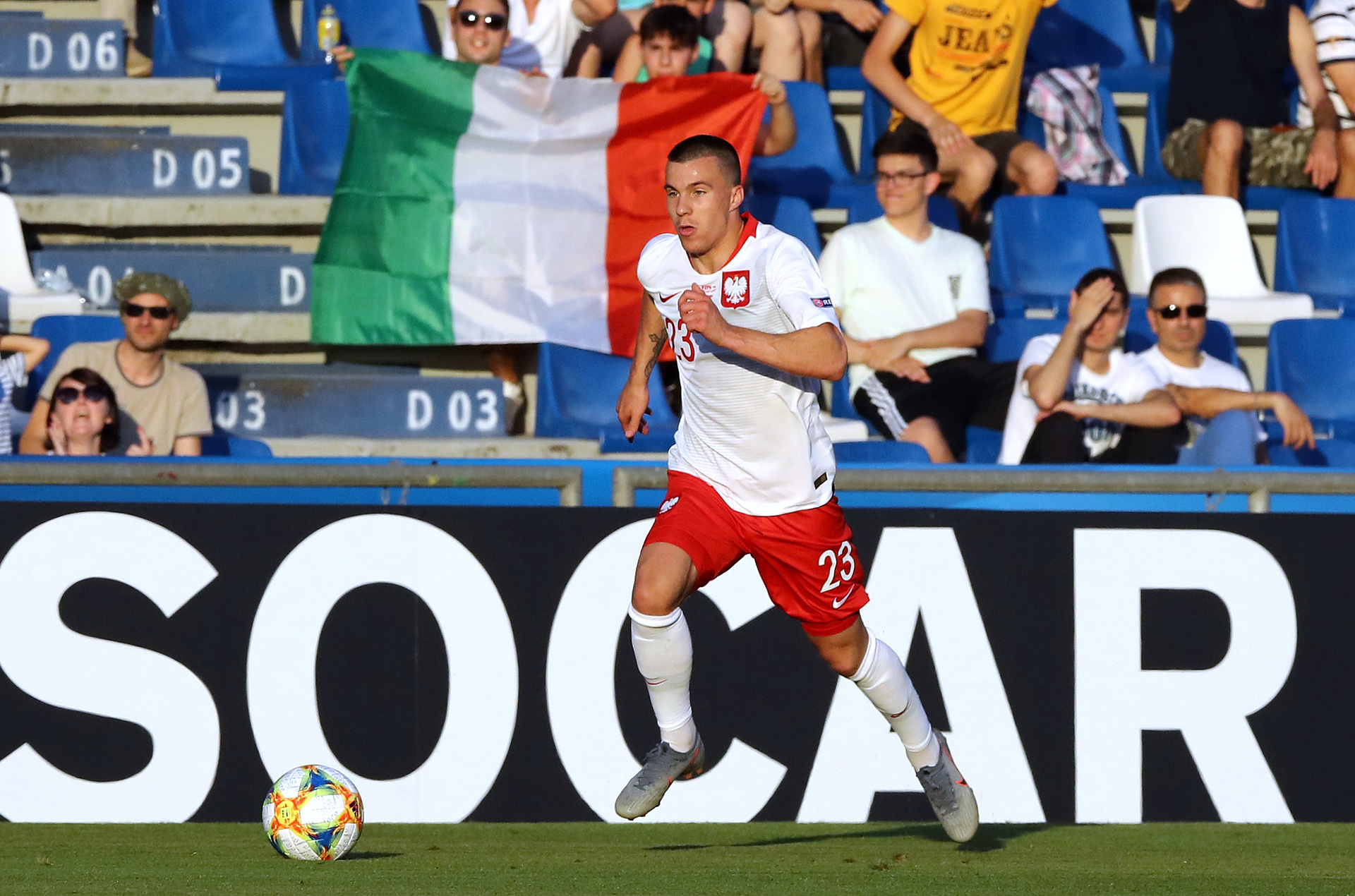 Polak wraca do Europy. To jego 13. klub w karierze
