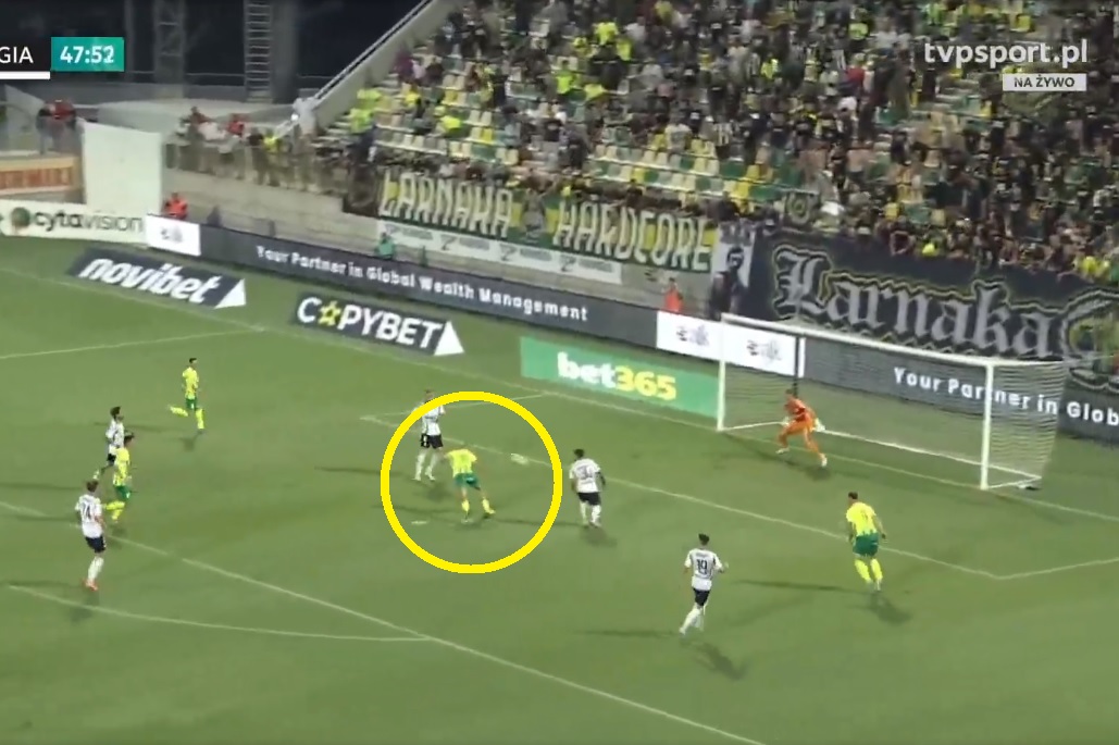 Polak strzelił gola Legii! Zabójcza kontra [WIDEO]