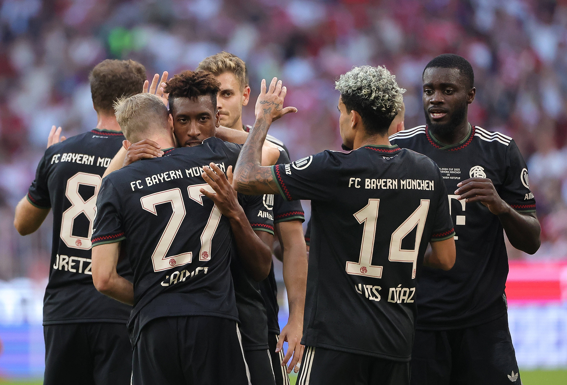 Ukłon Bayernu w kierunku fanów. Taniej niż w… czwartej lidze z Anglii