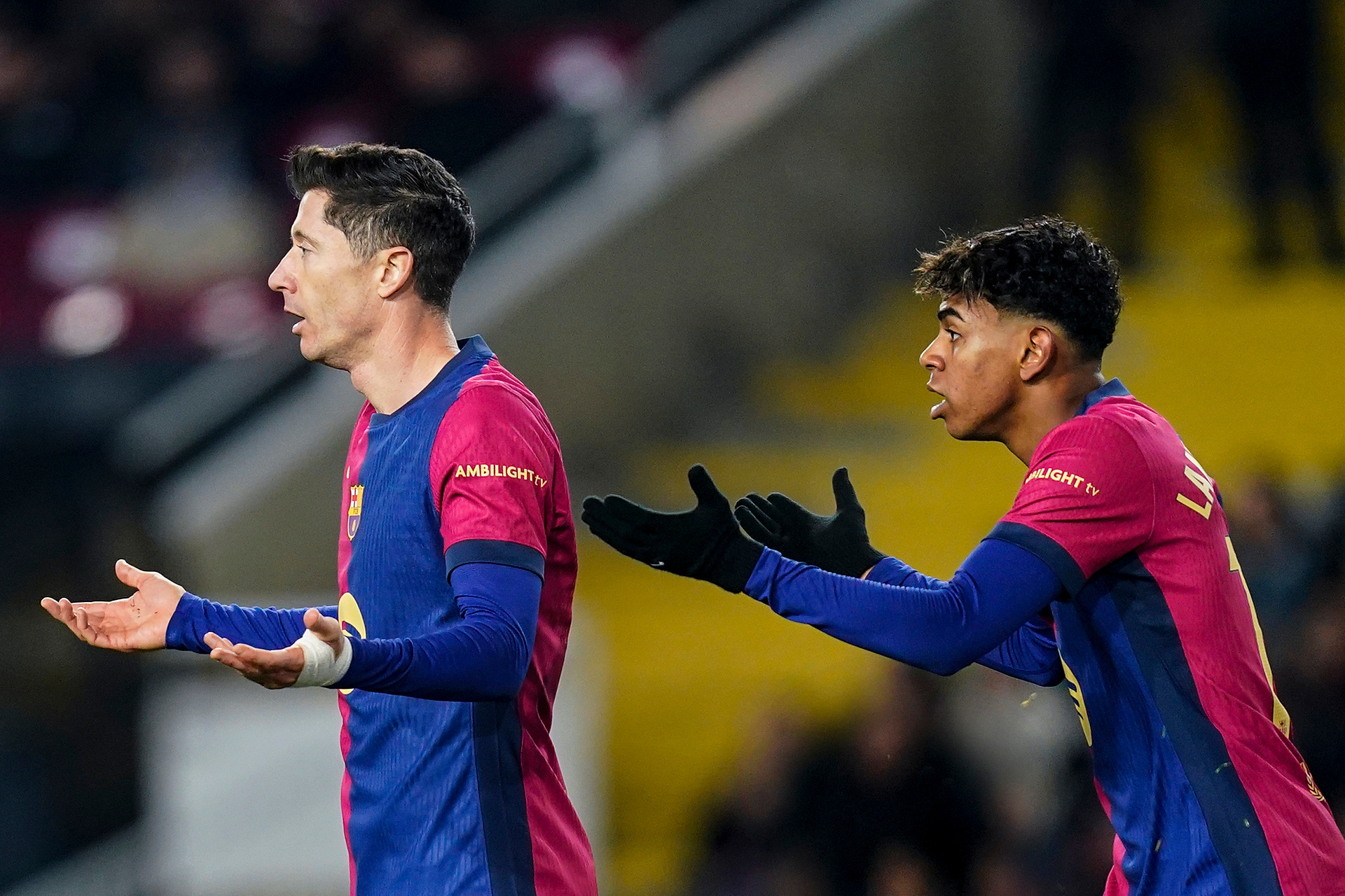 UEFA ukarała Lewandowskiego i Yamala. Poszło o kontrolę antydopingową