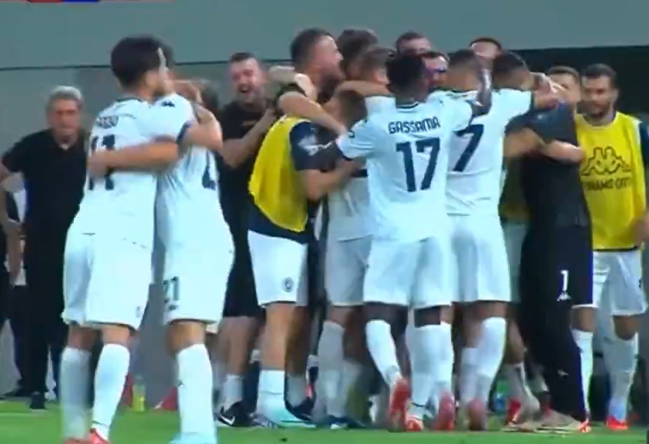 Sensacja! Z tym klubem zagra Jagiellonia o Ligę Konferencji [WIDEO]