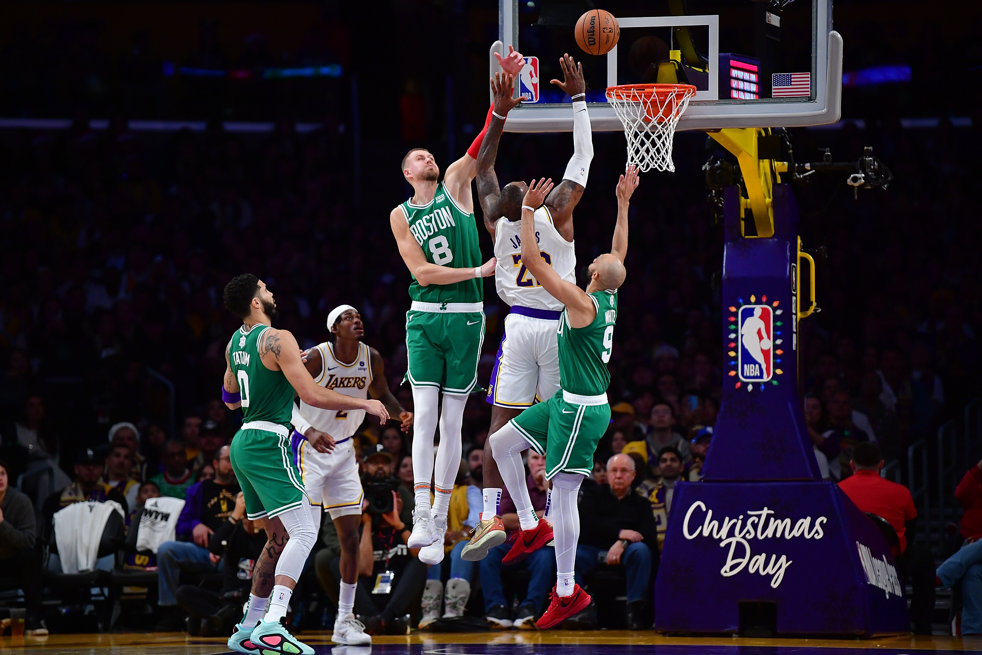 Gwiazda NBA chce debiutu w MMA. Szalony plan
