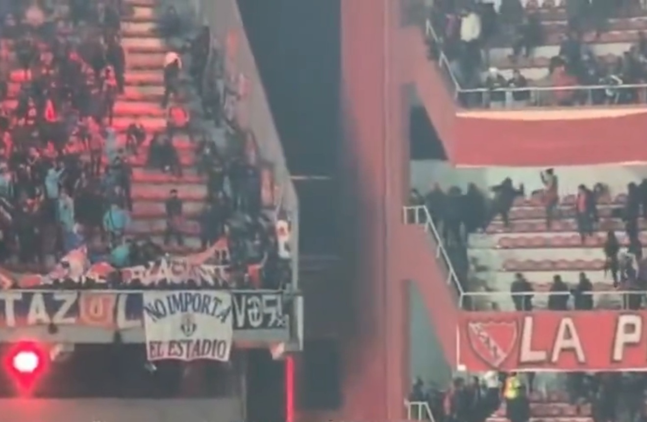 Krwawe zamieszki na trybunach. Dziesiątki rannych, setki aresztowanych [WIDEO]