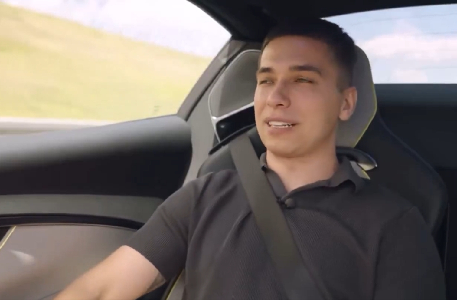 "Friz" mógł walczyć na Fame MMA! Ujawnił rywala i zarobki [WIDEO]