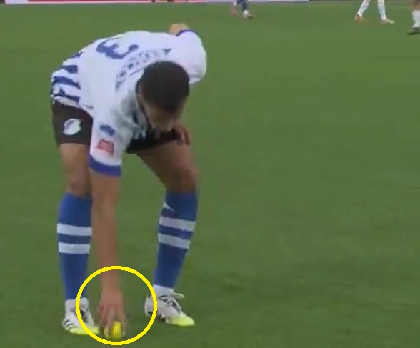 Piłka od tenisa wpadła na stadion. Kuriozalne, jak się tam znalazła [WIDEO]