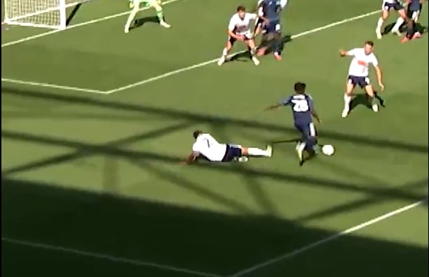 Oto nowa gwiazda futbolu? Najmłodszy strzelec ligi [WIDEO] 