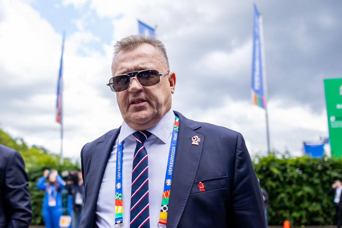 Mąż stanu czy nagrywani, weseli chłopcy po godzinach