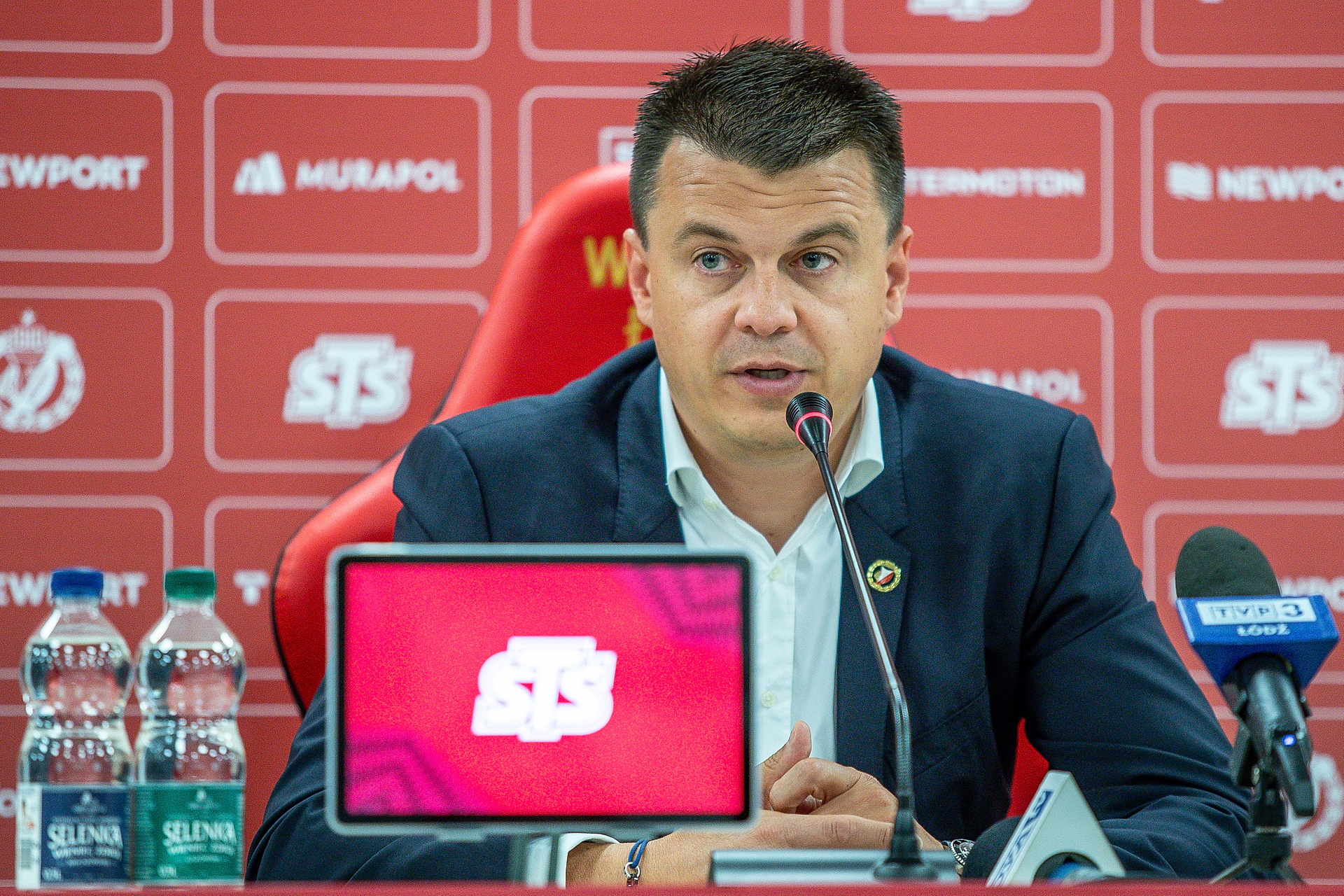 Widzew zapłacił za nowego szkoleniowca. Spora kwota