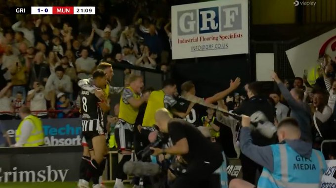 Czwartoligowiec zszokował Manchester United! Onana nie wiedział, co się dzieje [WIDEO]