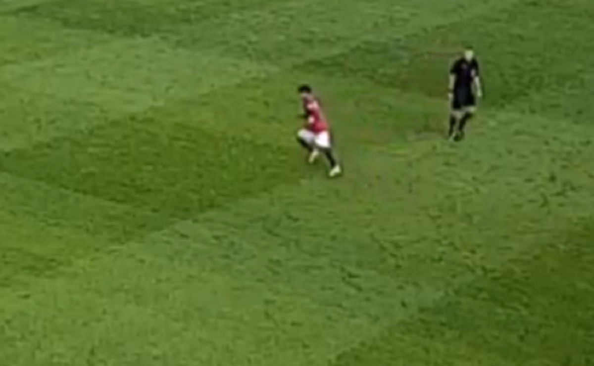 14-latek nadzieją Manchesteru United? Hat-trick w 22 minuty [WIDEO]