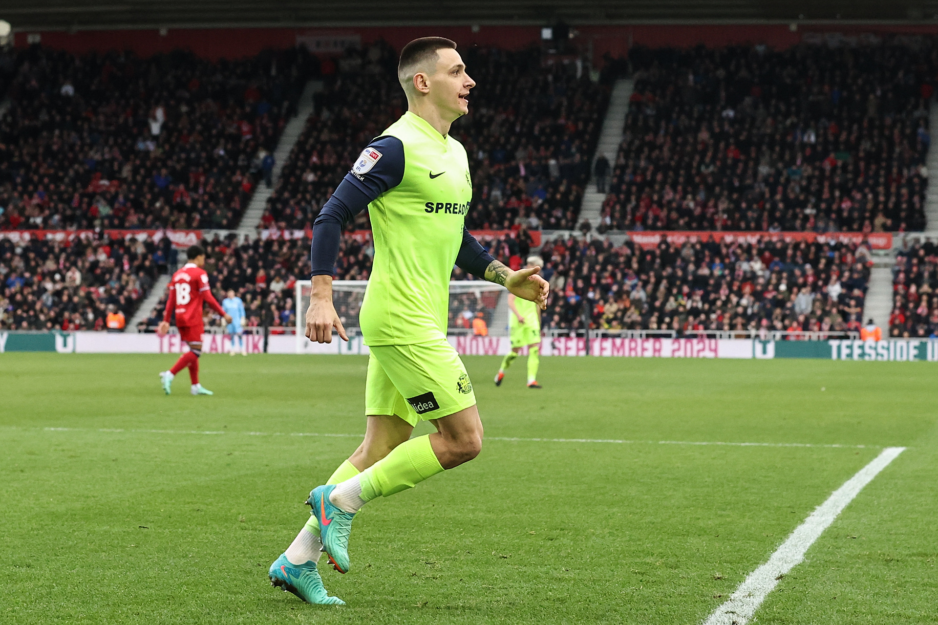 Media: Napastnik z Premier League blisko Ekstraklasy. Zaskoczenie