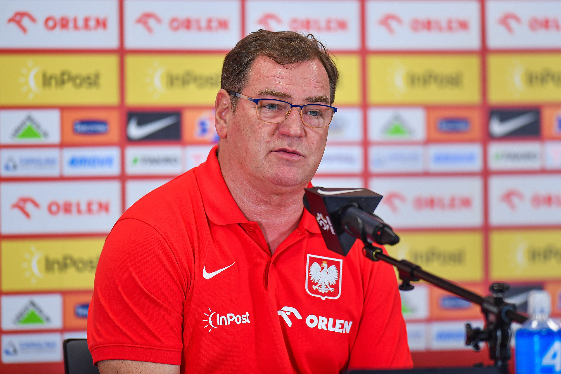 Urban przemówił przed debiutem. Tego wymaga od piłkarzy