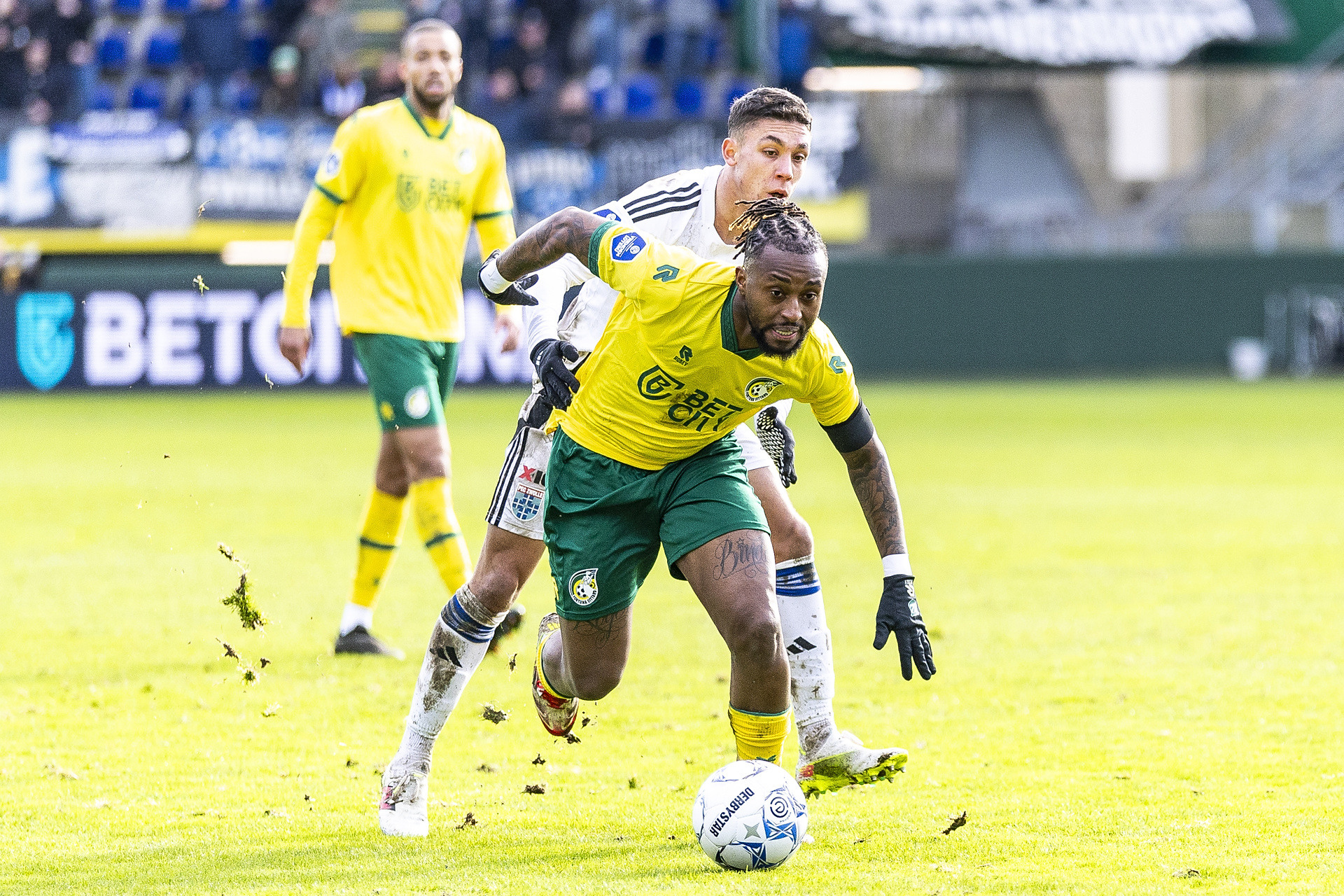 "Byłem krok od śmierci". Piłkarz z Eredivisie opowiedział szokującą historię