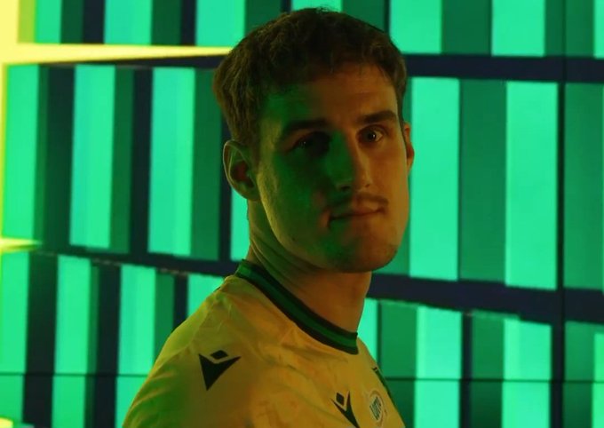 Legia sprzedała napastnika. Oficjalny komunikat [WIDEO]