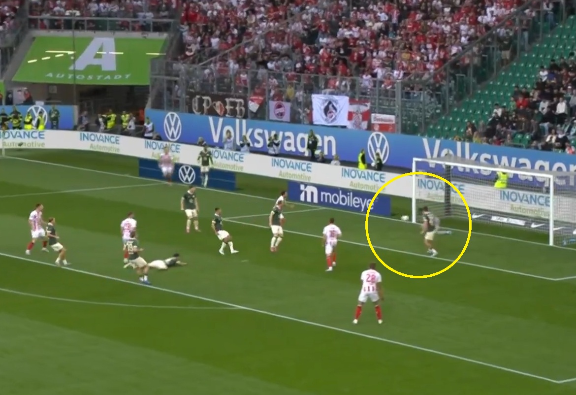 Grabara się nie popisał. Fatalny błąd, rywal był bezlitosny [WIDEO]