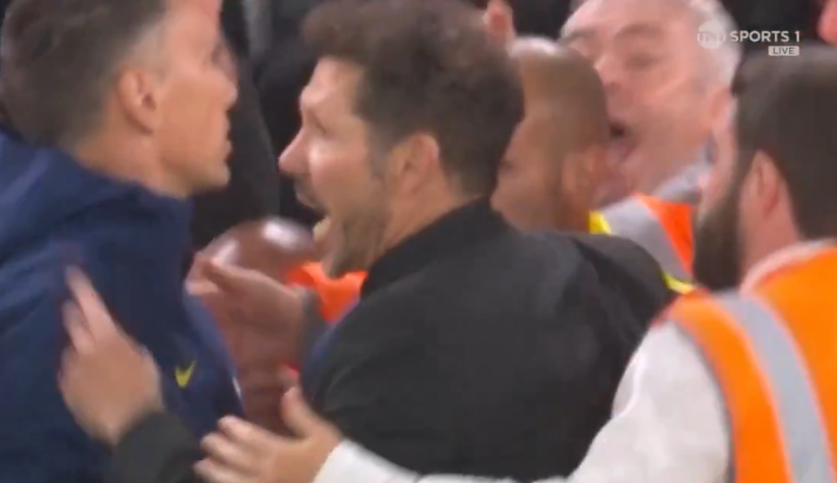 Simeone starł się z kibicami Liverpoolu! Argentyńczyk wściekły po meczu LM [WIDEO]