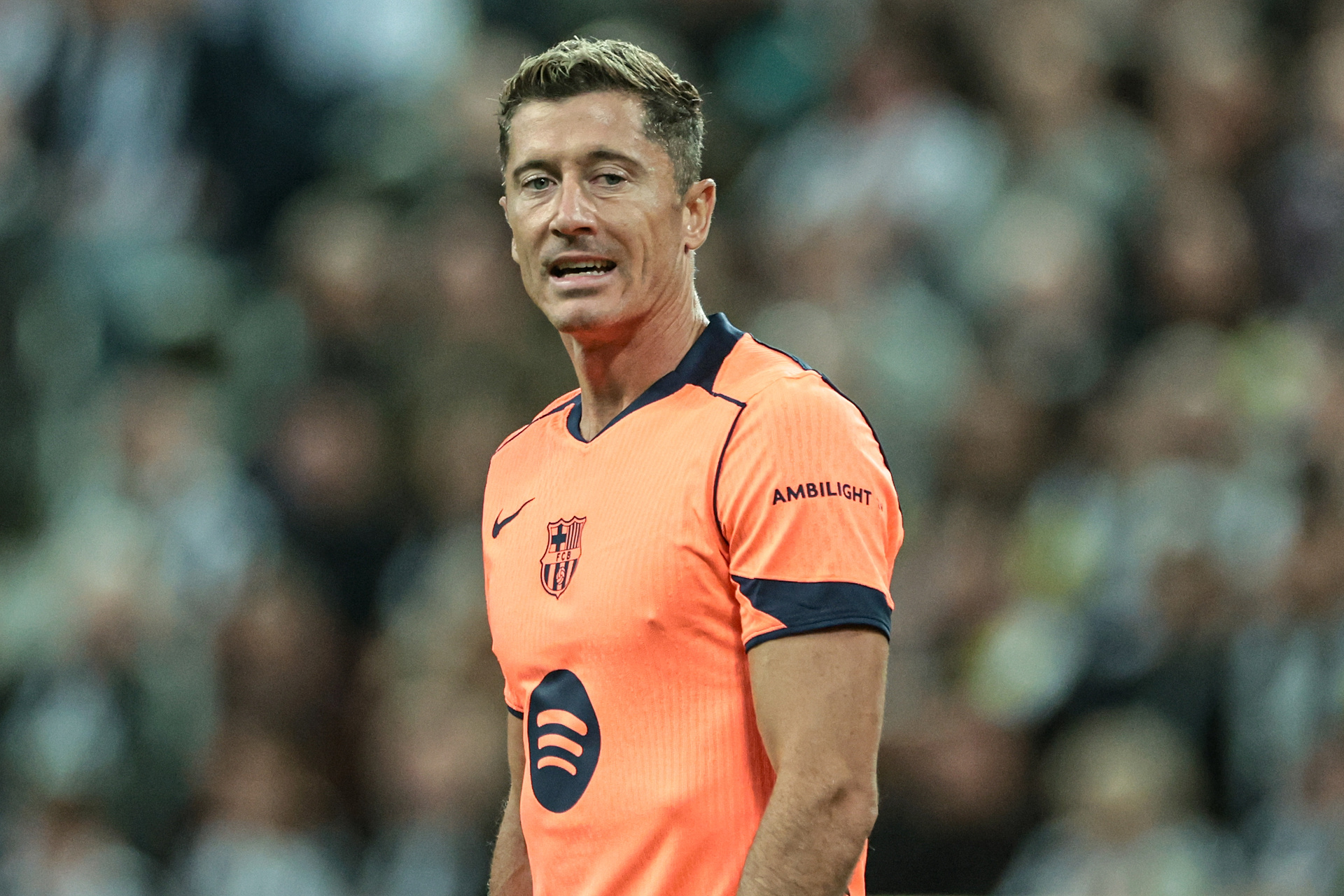 Lewandowski z najgorszą oceną w Barcelonie. "Szary"