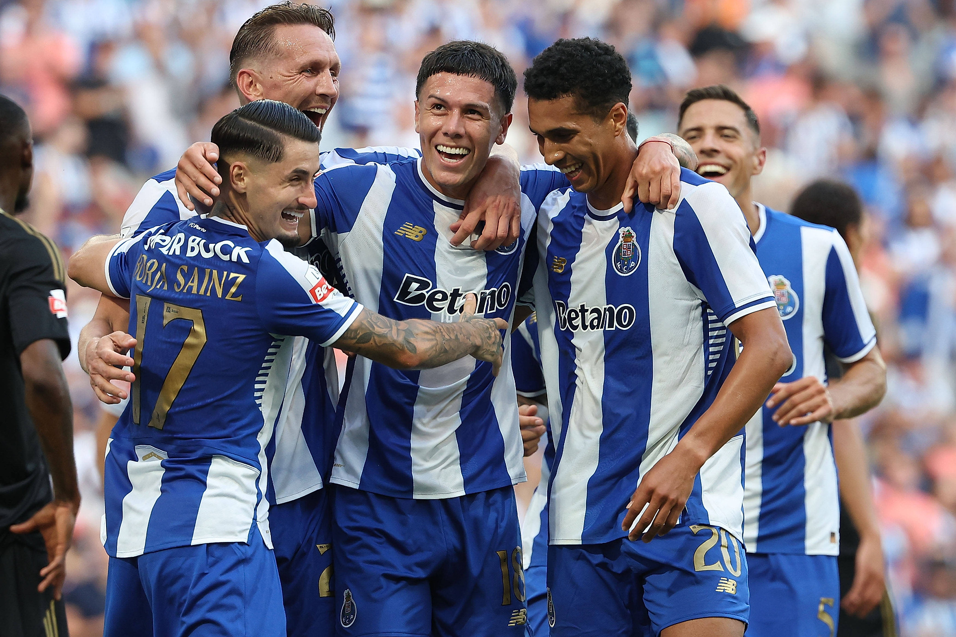 Dramat piłkarza FC Porto. Ogromna szansa dla Bednarka i Kiwiora