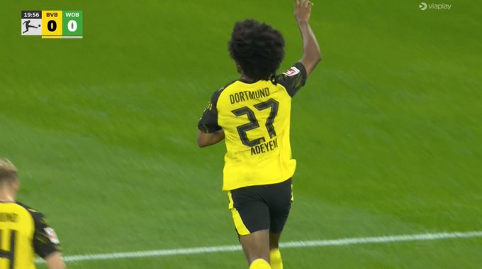 Grabara nie miał szans. Potężny gol gracza BVB