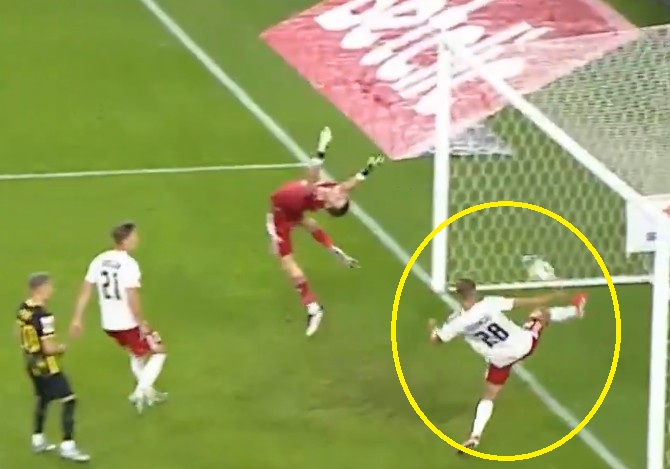 Wieczysta straciła punkty. Niewiarygodne, co zrobił obrońca rywali [WIDEO]