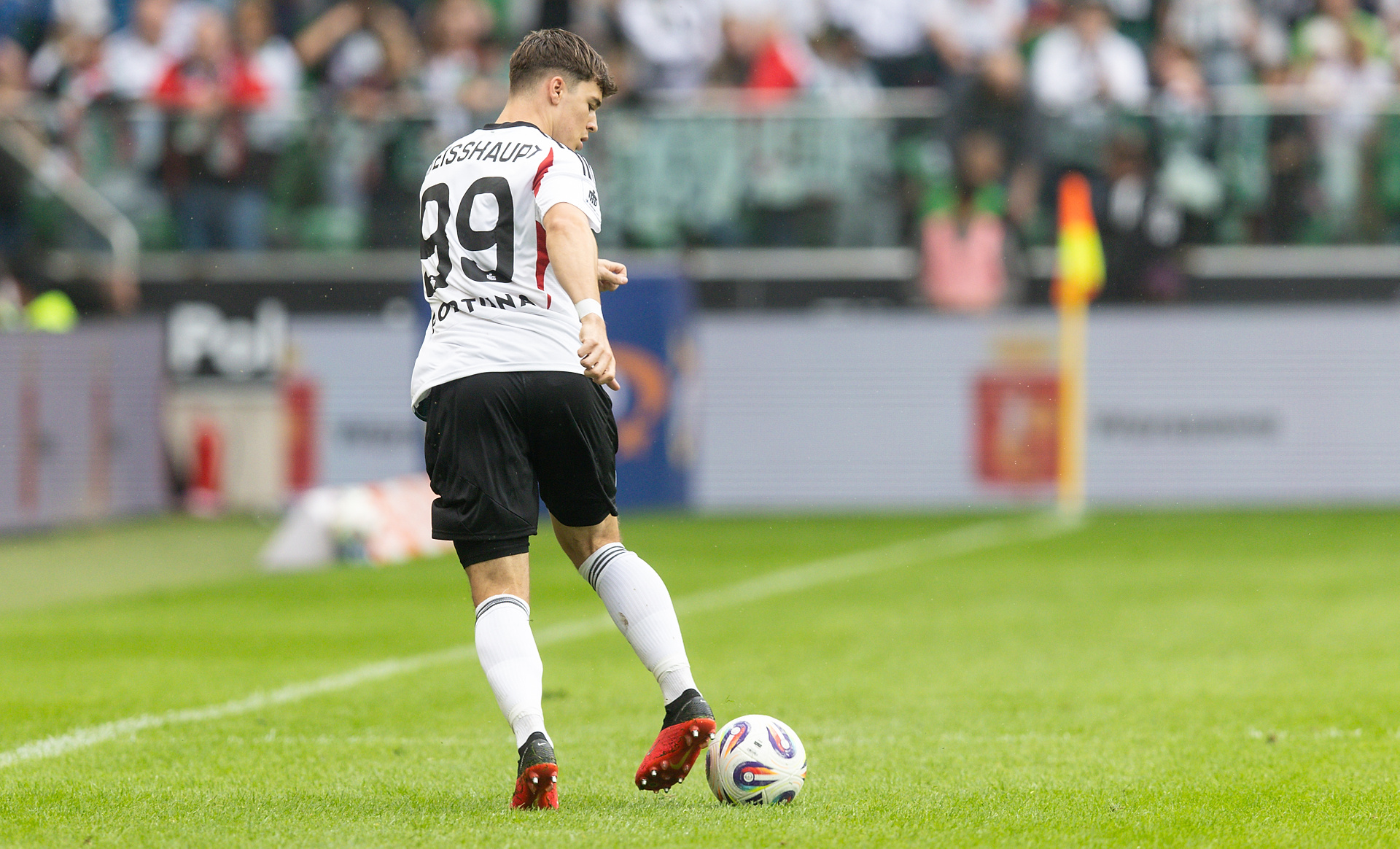 Za tyle Legia może kupić Weisshaupta. "Jest szansa, że go zatrzymamy"