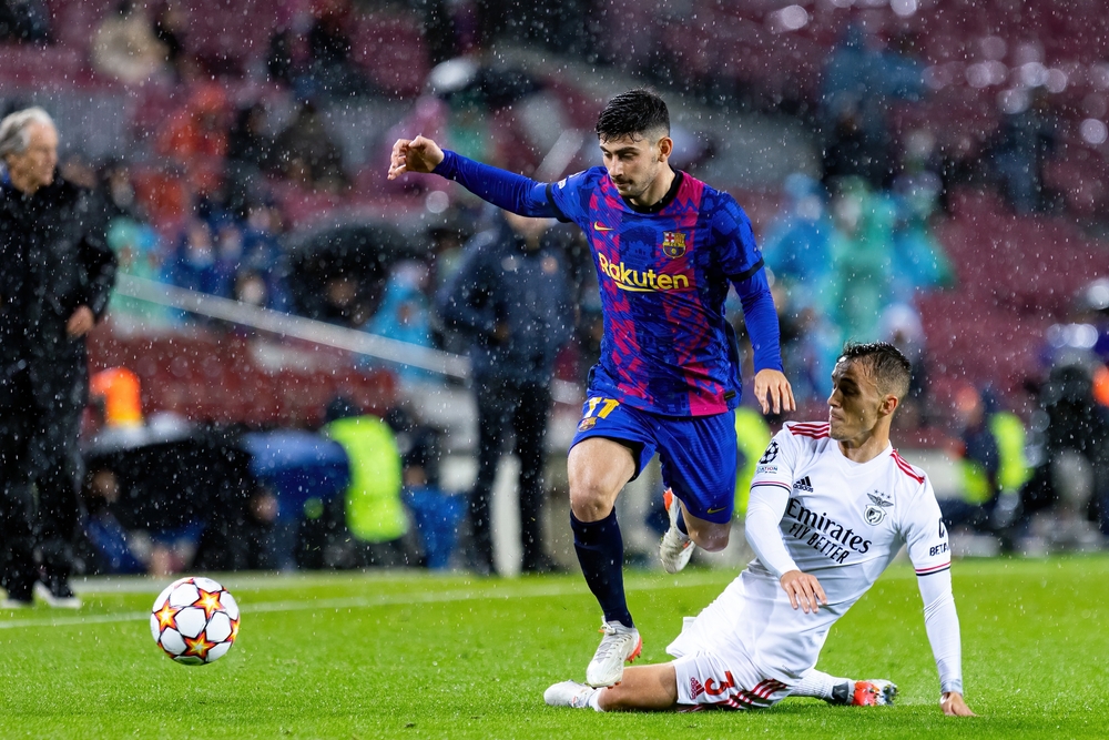 "Nowy Messi" nie podbił Barcelony. Trudno uwierzyć, jaki zjazd zaliczył. "Nawet tam nie gra"