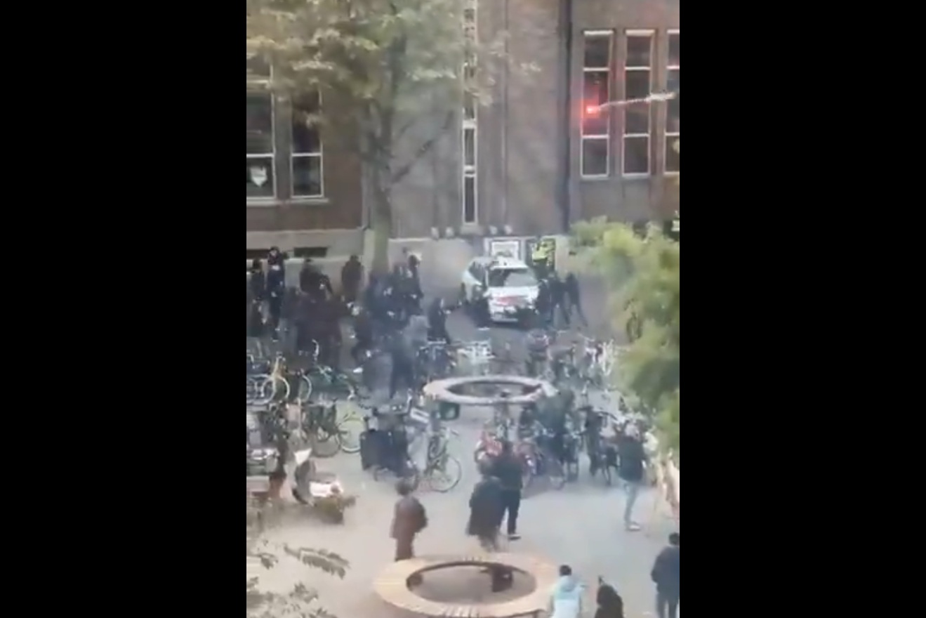 Kolosalna bijatyka w Lidze Europy. Interweniowała policja [WIDEO]