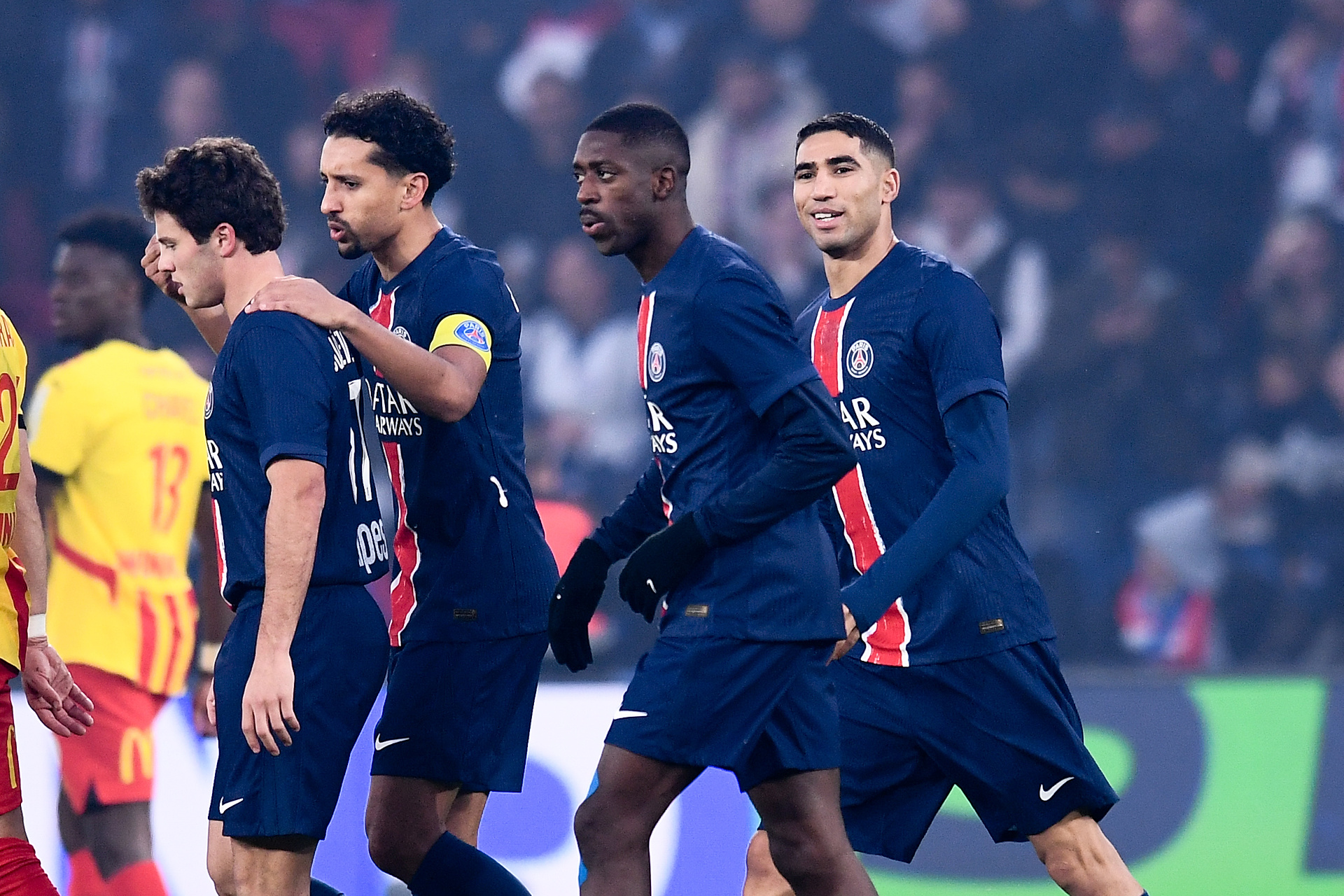Dwie gwiazdy PSG nie zagrają z Barceloną. Szpital w obu klubach