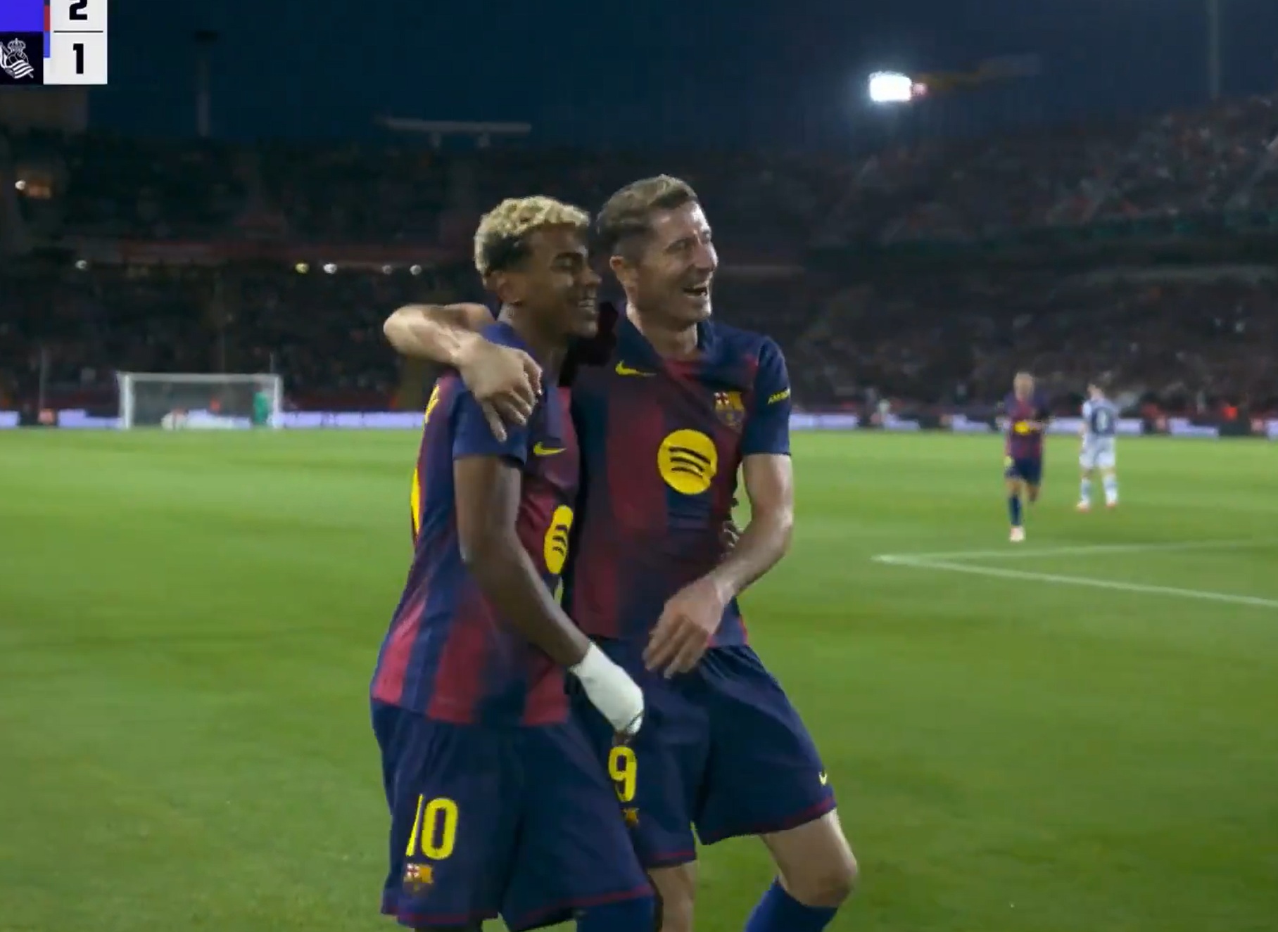 Gol Lewandowskiego! Perfekcyjne wykończenie Polaka [WIDEO]