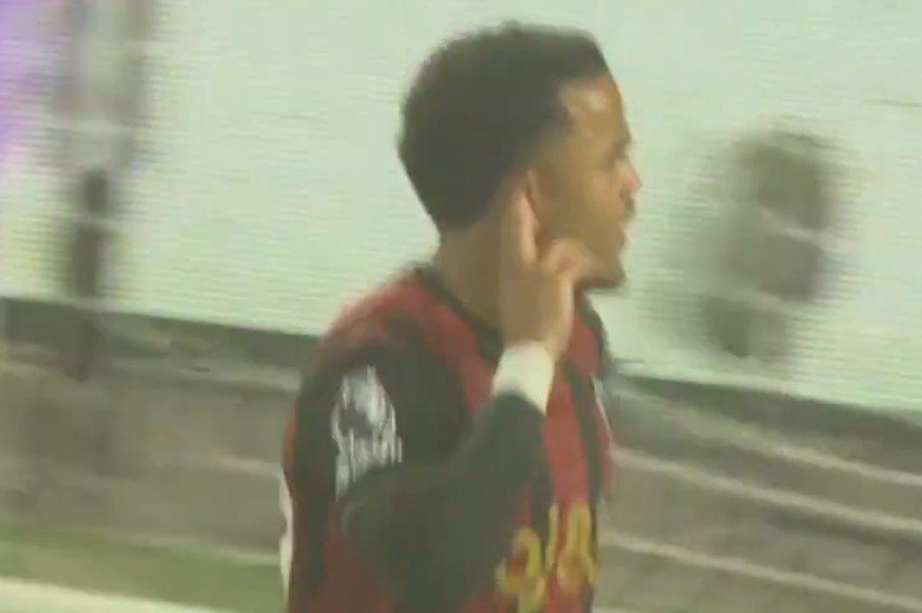Bracia Kluivert strzelają jak najęci! Najpierw jeden, potem drugi [WIDEO]