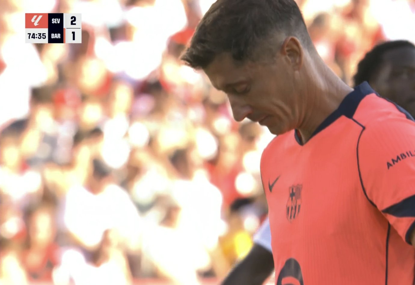 Lewandowski szczerze o zmarnowanym karnym. Skomentował pudło z Sewilli