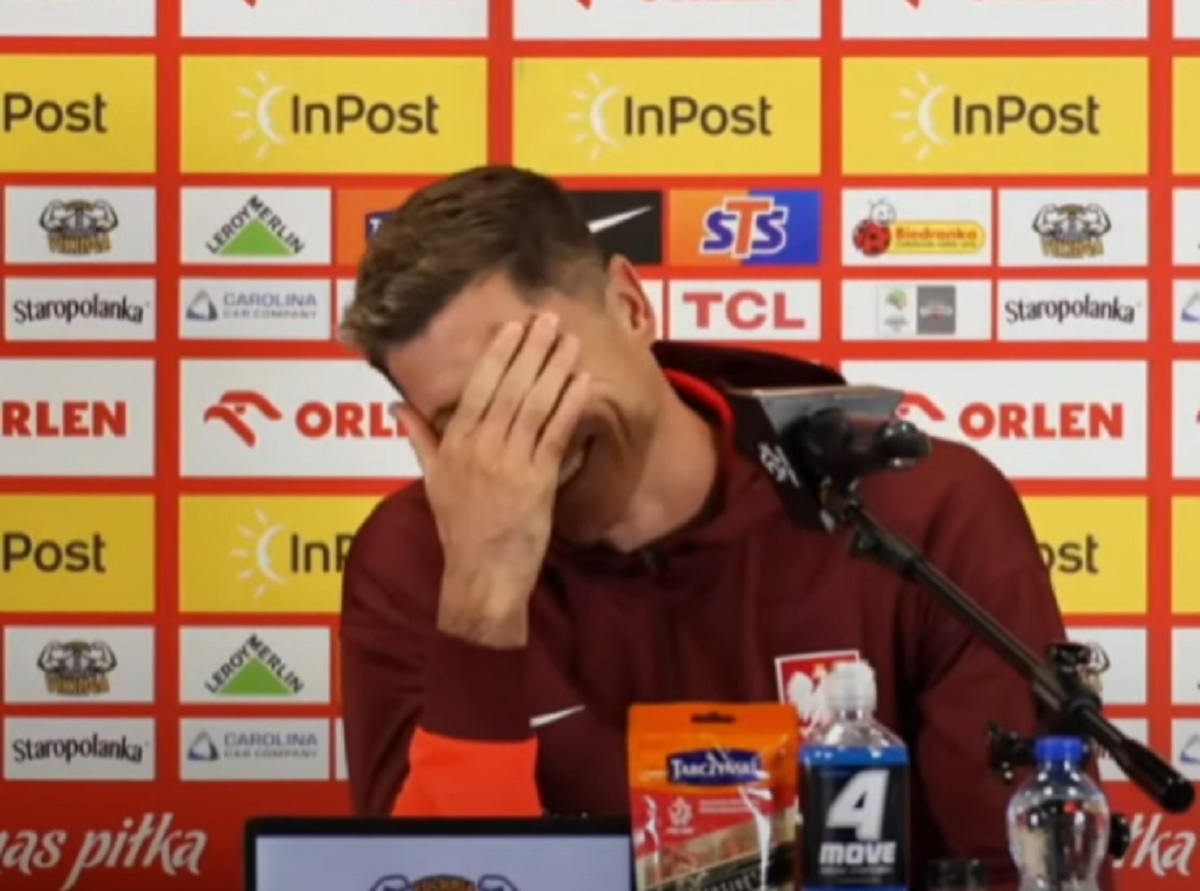 Kuriozum na konferencji Lewandowskiego. Nie mógł powstrzymać śmiechu [WIDEO]