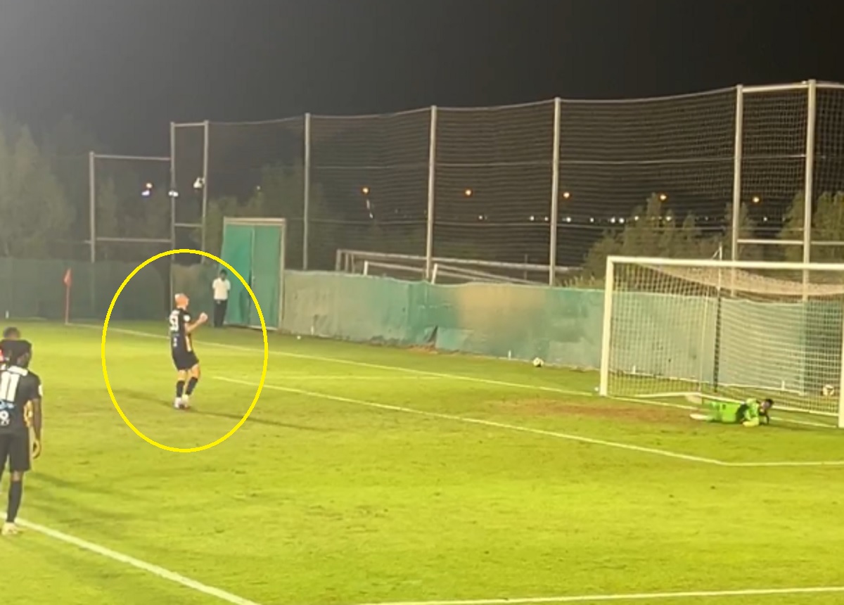 Kompromitacja byłego gracza Liverpoolu. Zawiódł w debiucie… w trzeciej lidze [WIDEO]
