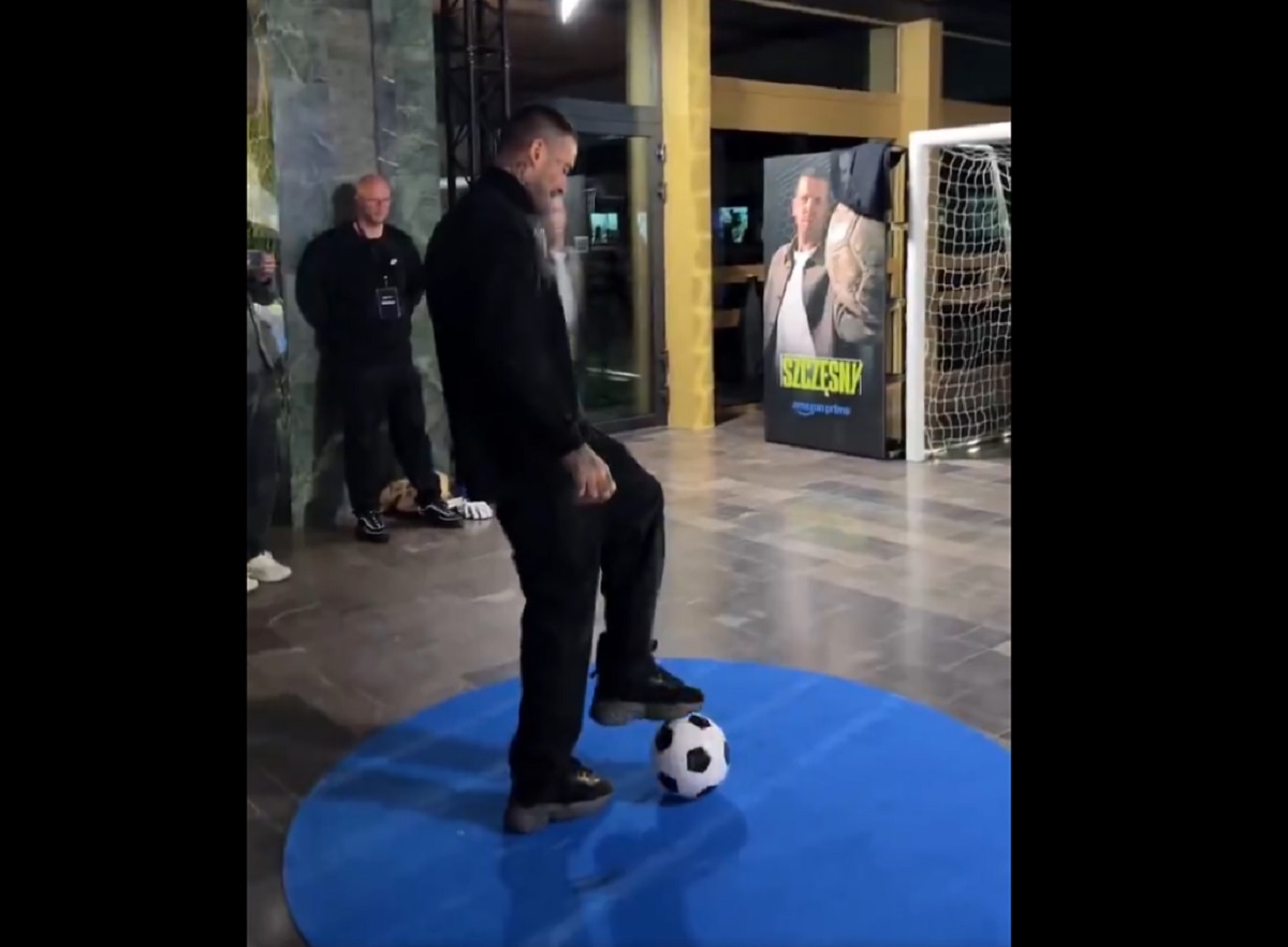 Słynny raper zmierzył się ze Szczęsnym. Tak mu poszło [WIDEO]