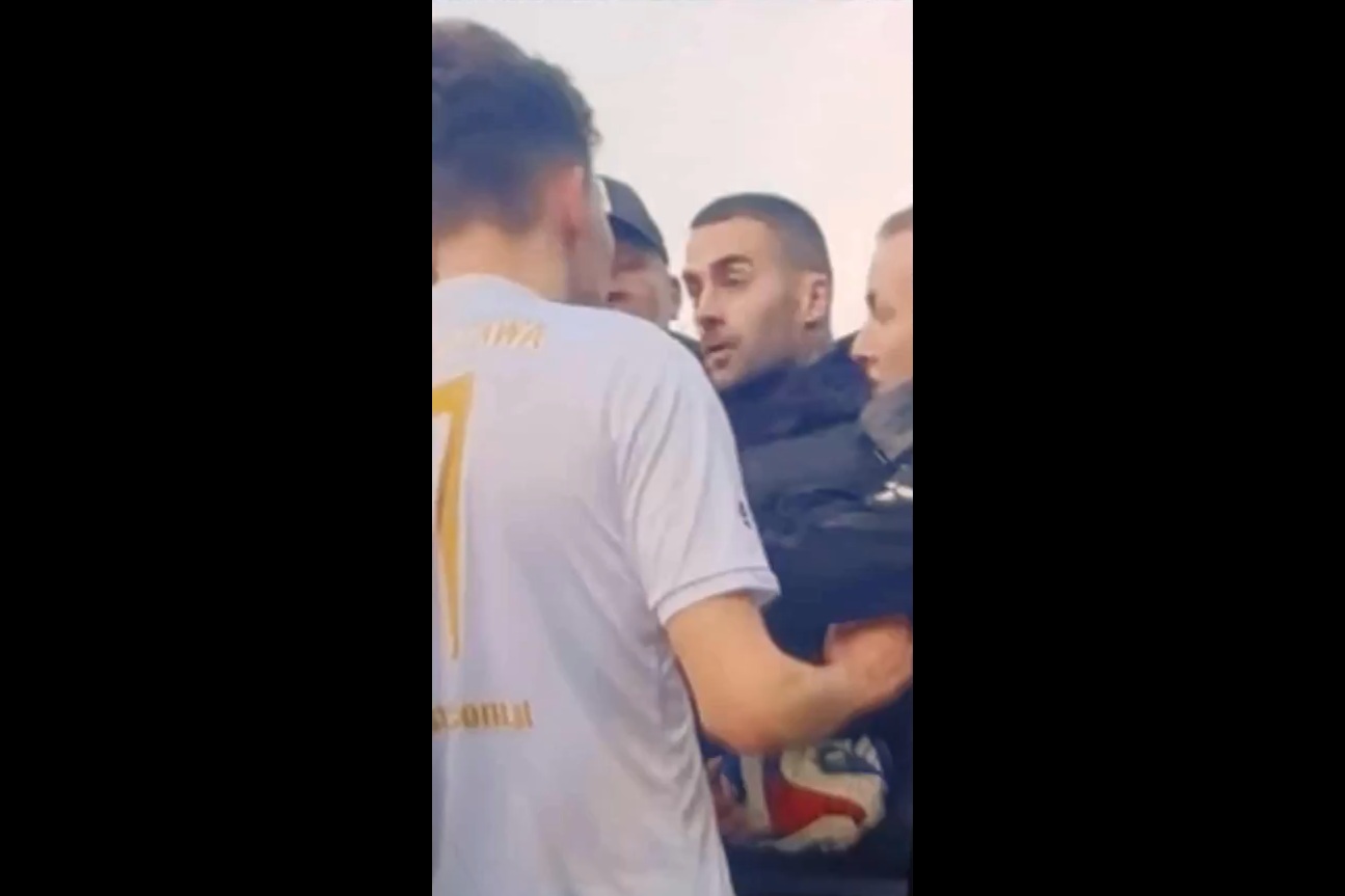 Quebonafide groził 17-letniemu piłkarzowi? Wielka awantura na boisku [WIDEO]