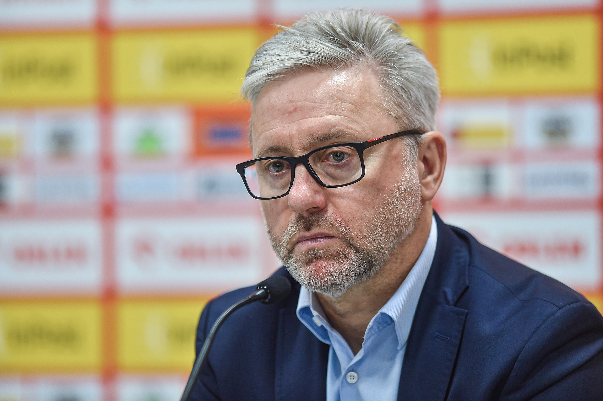 "Został totalnie zniszczony". Znany trener stanął w obronie Brzęczka