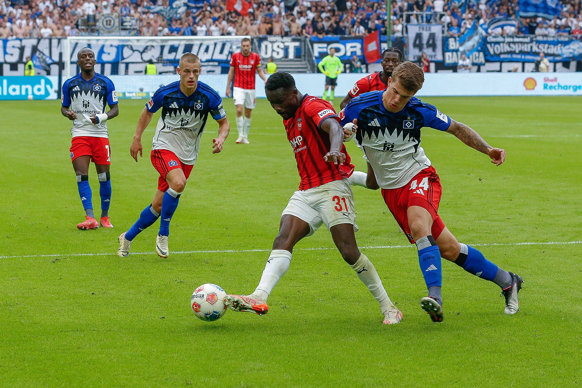Pograł w Polsce, teraz robi furorę w Bundeslidze. Wart już 18 mln euro. "Uwielbiają go"
