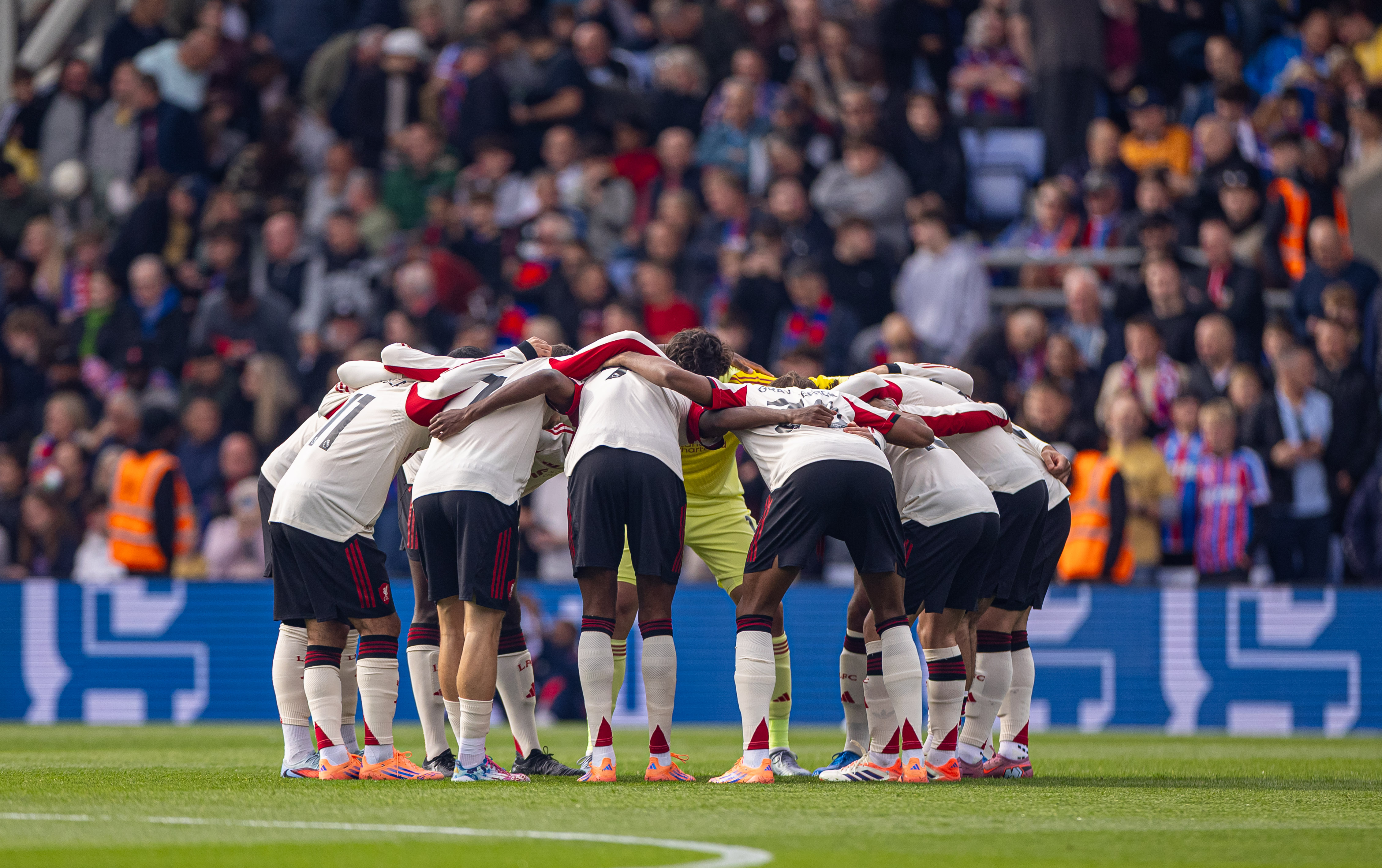 Liverpool - Manchester United: typy i kursy na mecz (19.10.2025)